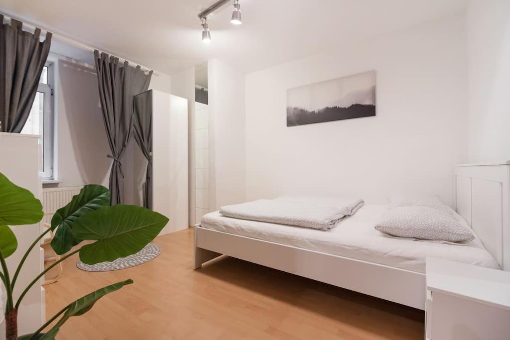 Spacious Central Apartment Відень Екстер'єр фото