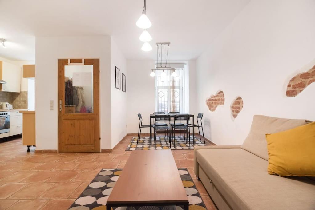 Spacious Central Apartment Відень Екстер'єр фото