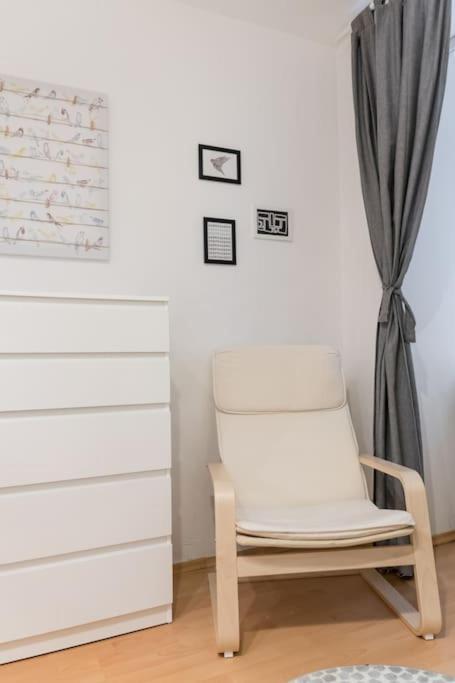 Spacious Central Apartment Відень Екстер'єр фото